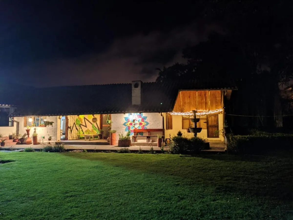 Quinta Samai 20 Min From Quito Airport酒店 招待所