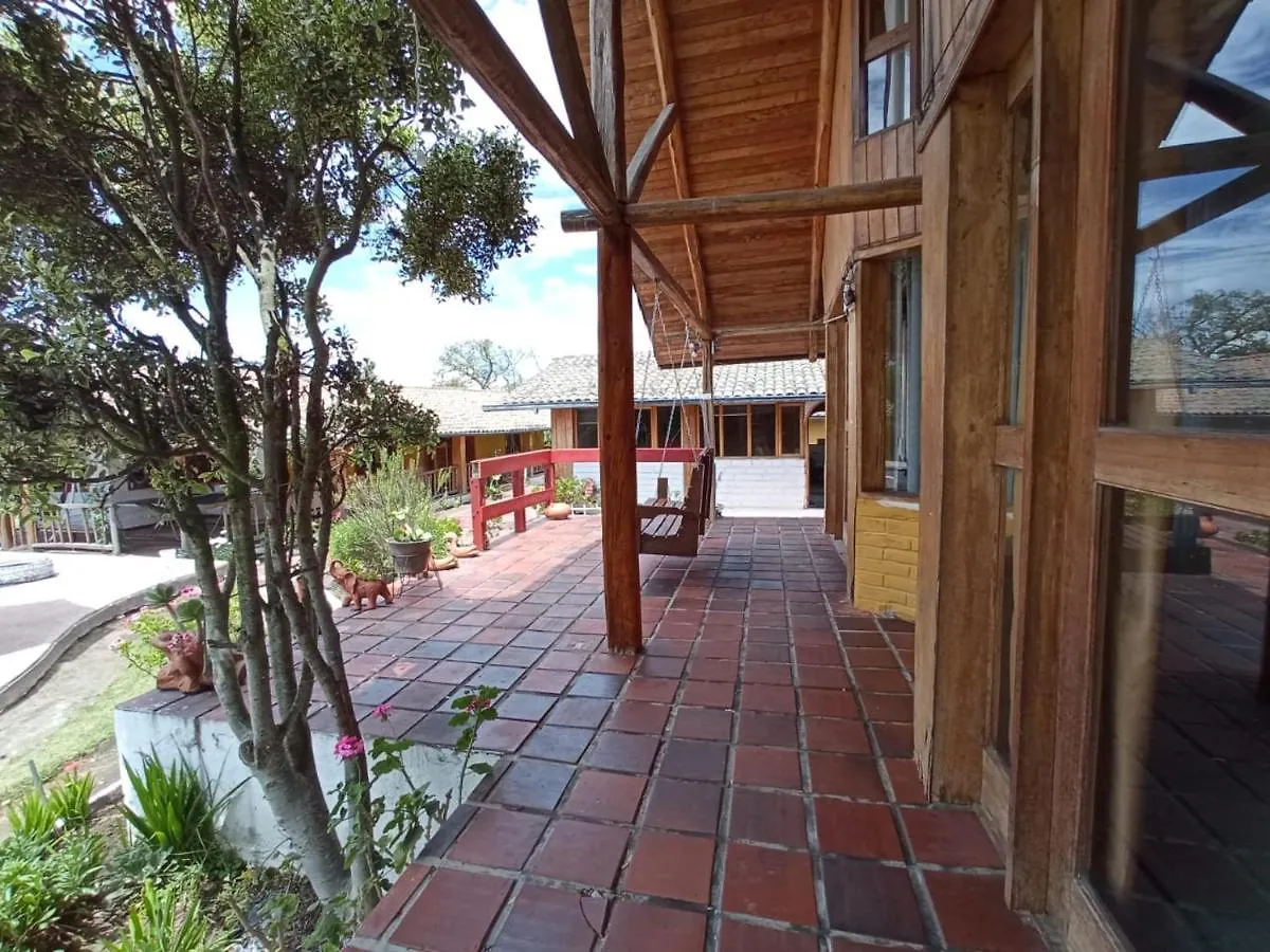 招待所 Quinta Samai 20 Min From Quito Airport酒店 厄瓜多尔