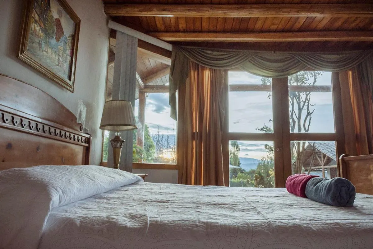Quinta Samai 20 Min From Quito Airport酒店
